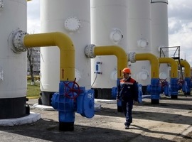 Країна здатна зменшити споживання газу з 18 млрд кубів газу до 9, — Зубко